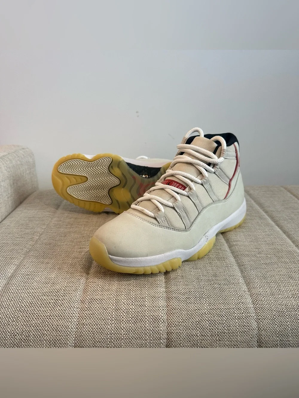 Jordan 11 Platinum
